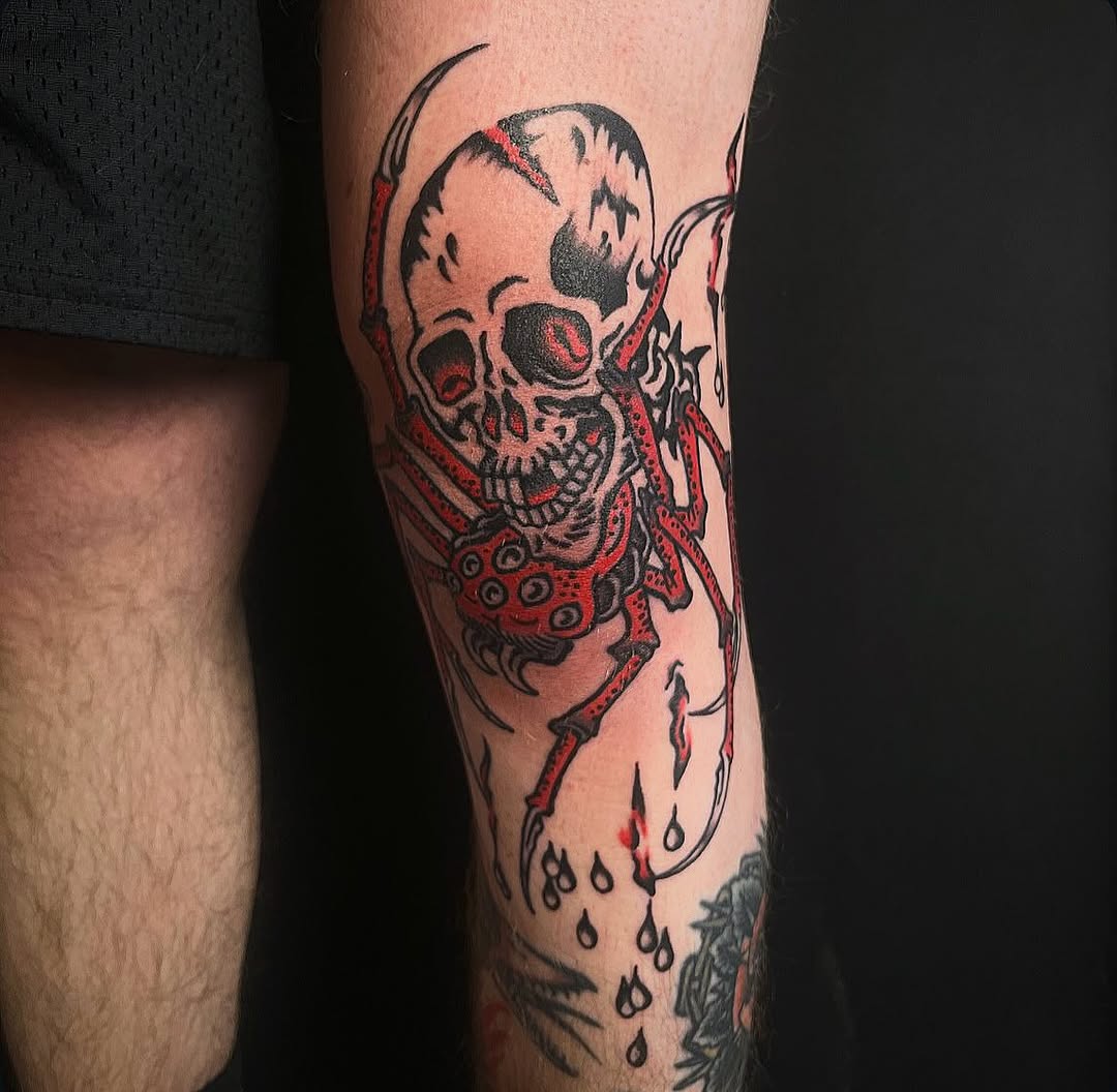 Skull spider on knee
